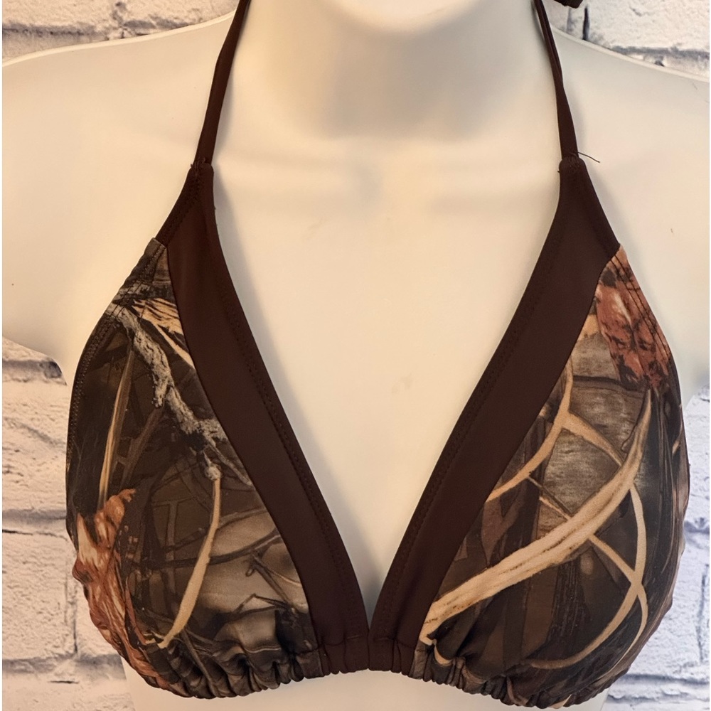 Camo Woman’s Bikini Bathing Suit Top Size XL